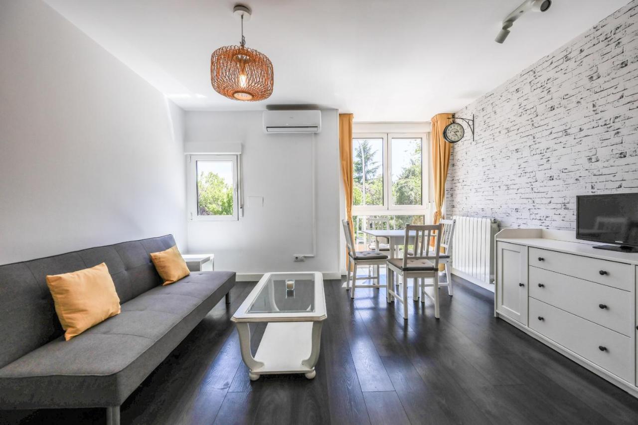Apartamento Para 5 Personas Cerca De Ifema Y Aeropuerto Alquiler Temporal Madrid Exteriör bild