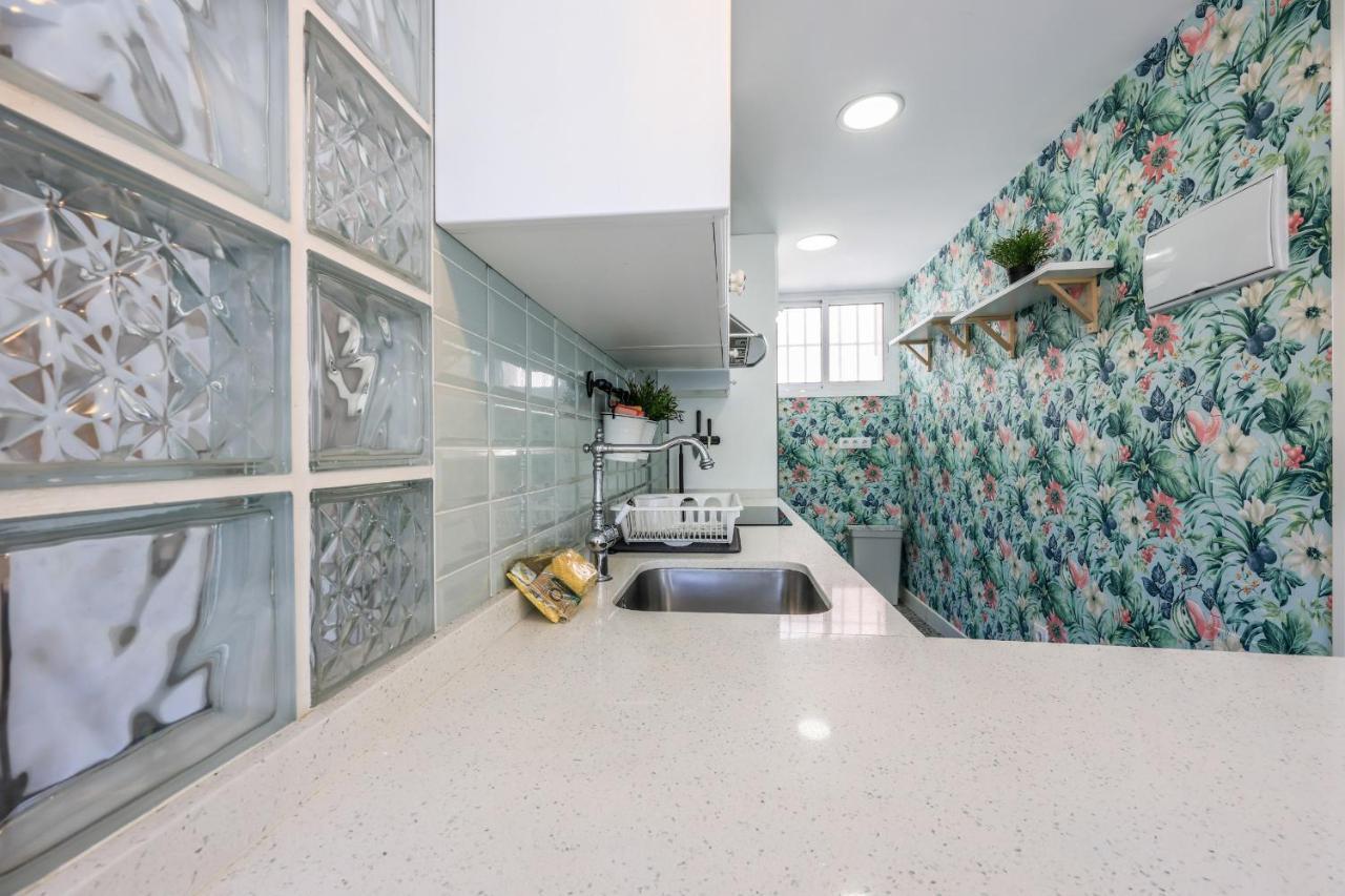 Apartamento Para 5 Personas Cerca De Ifema Y Aeropuerto Alquiler Temporal Madrid Exteriör bild