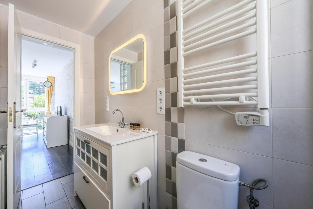 Apartamento Para 5 Personas Cerca De Ifema Y Aeropuerto Alquiler Temporal Madrid Exteriör bild