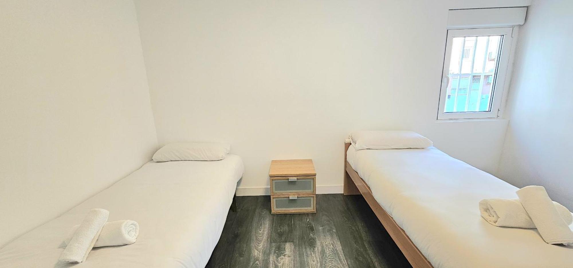 Apartamento Para 5 Personas Cerca De Ifema Y Aeropuerto Alquiler Temporal Madrid Exteriör bild